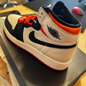 Nike Air Jordan 1 Electro Orange